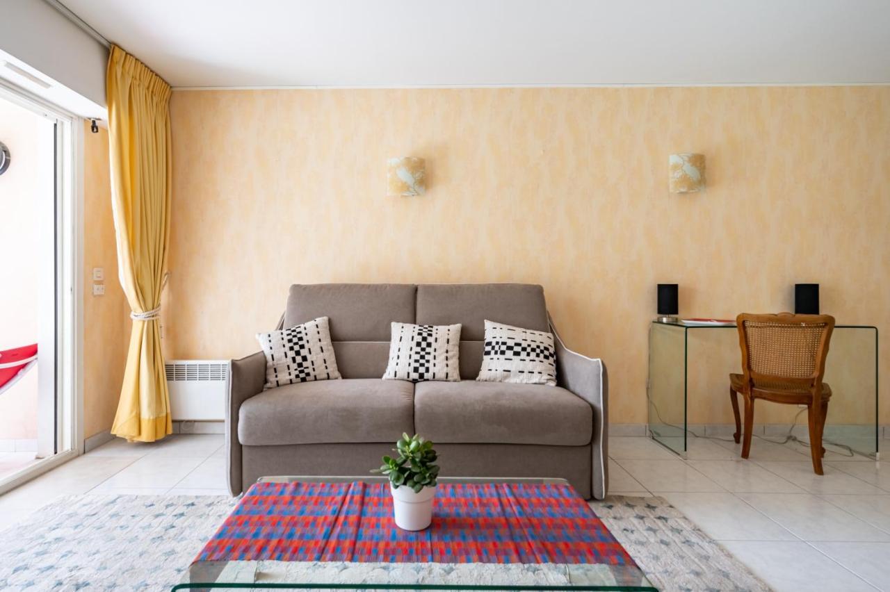 Appartement Le Drive à Saint-Raphaël Extérieur photo