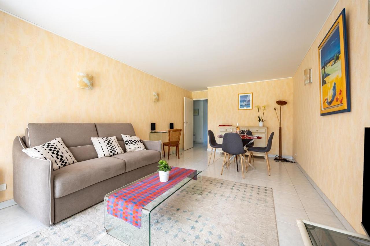Appartement Le Drive à Saint-Raphaël Extérieur photo