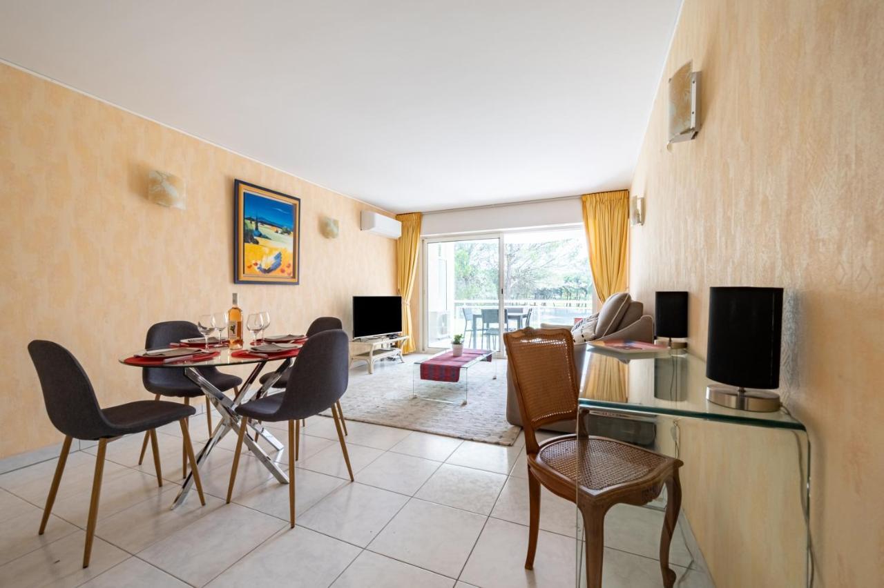 Appartement Le Drive à Saint-Raphaël Extérieur photo