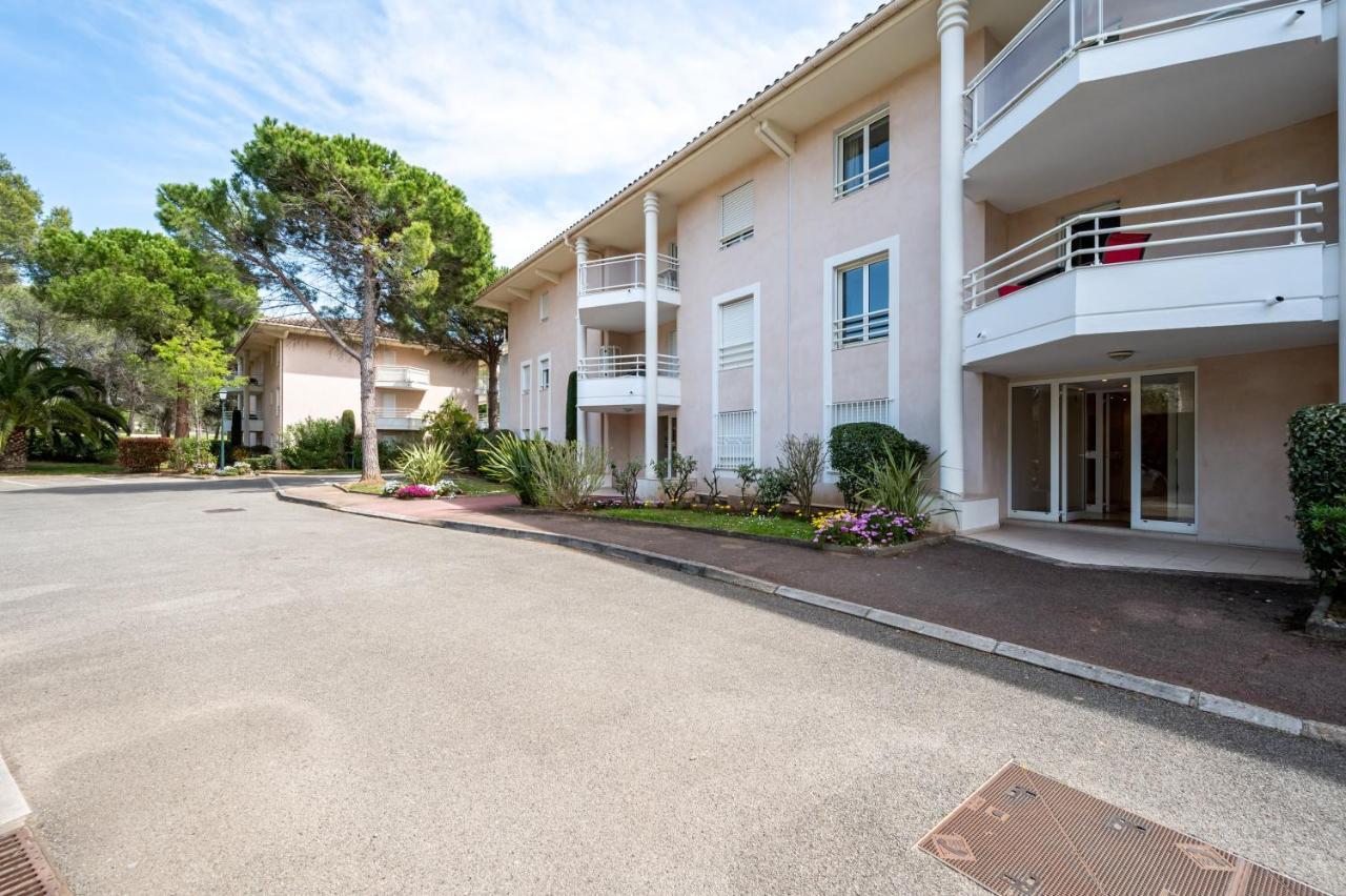 Appartement Le Drive à Saint-Raphaël Extérieur photo